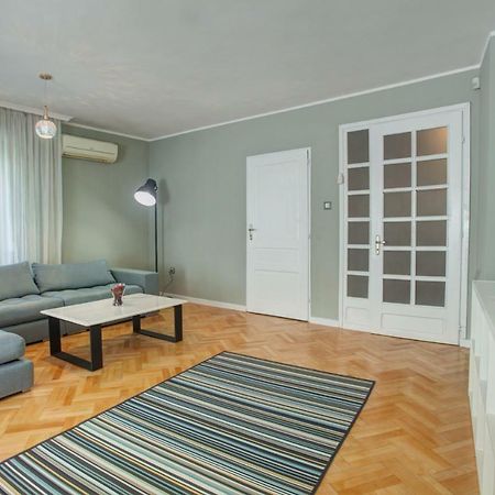 Spacious Flat Close To The American Embassy Sofya Dış mekan fotoğraf