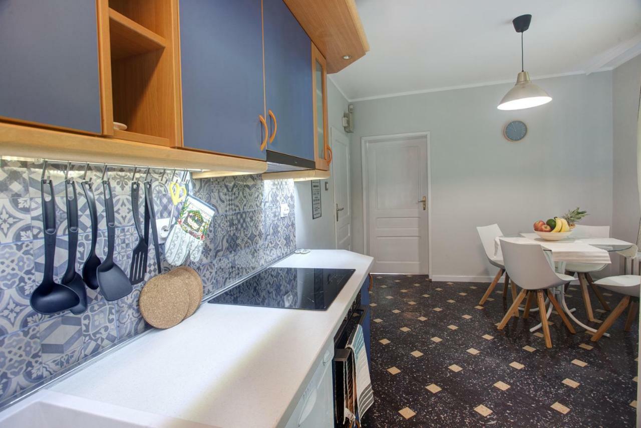 Spacious Flat Close To The American Embassy Sofya Dış mekan fotoğraf